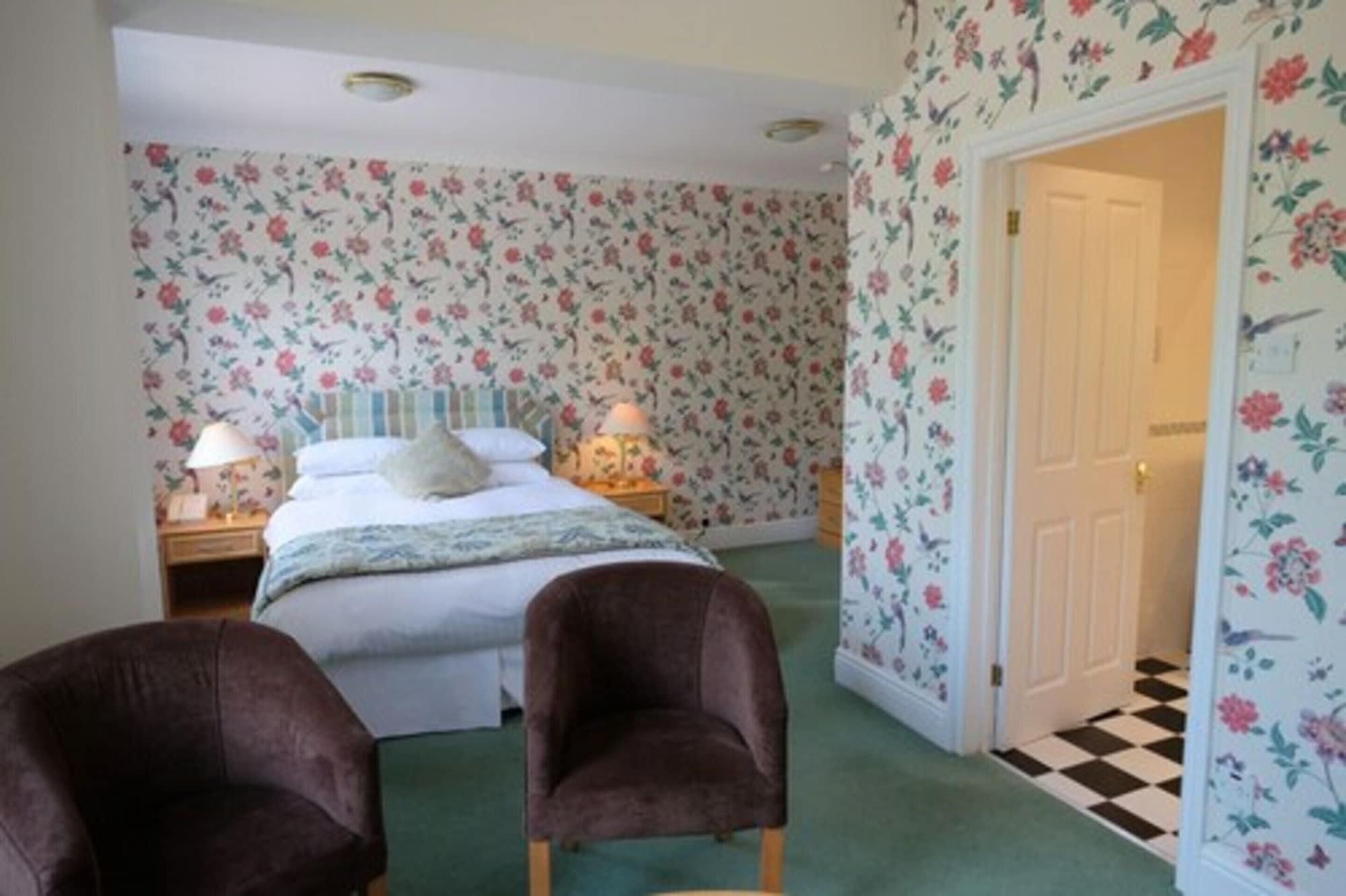 Woodland Manor Hotel Bedford Bagian luar foto