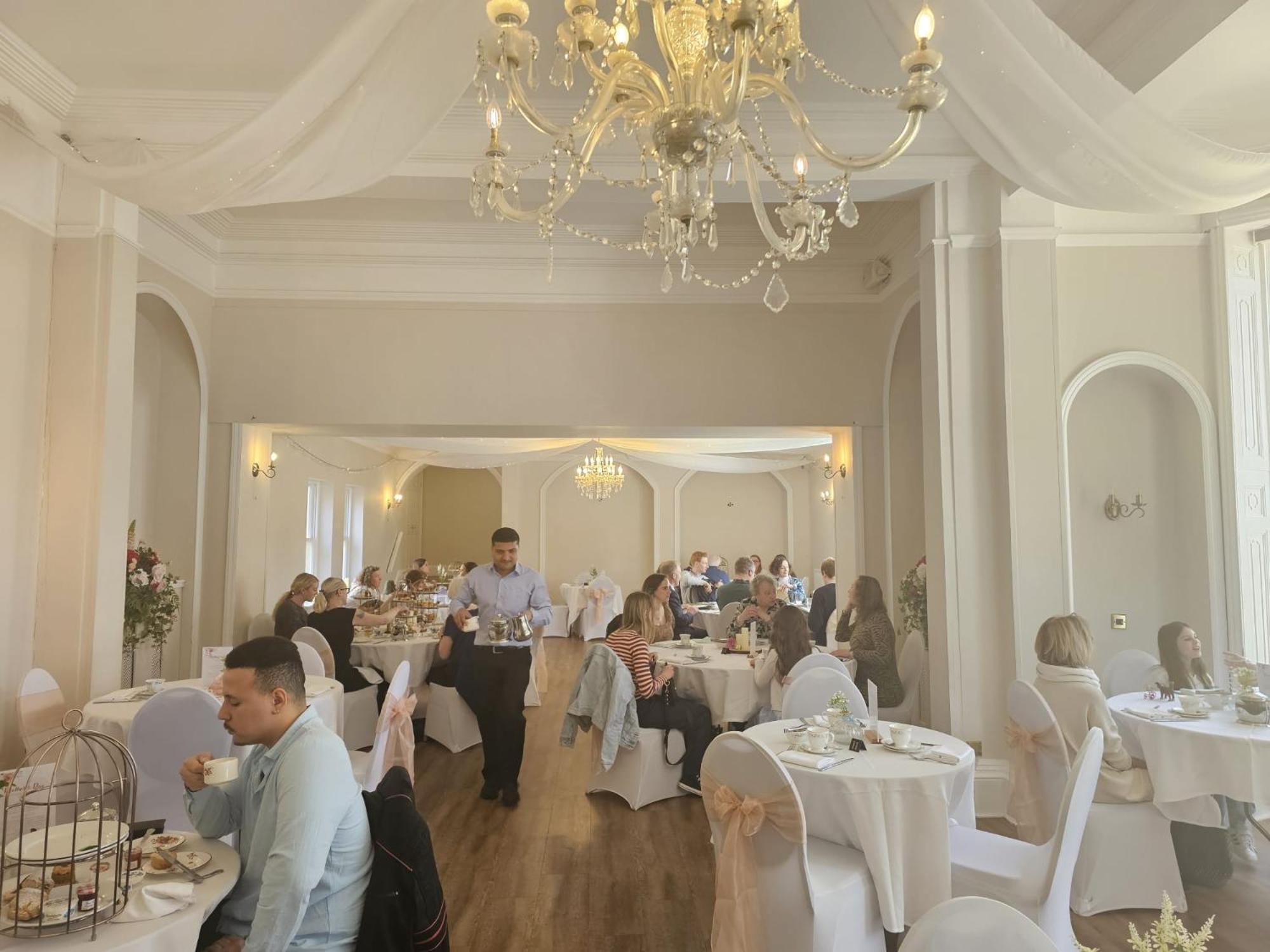 Woodland Manor Hotel Bedford Bagian luar foto